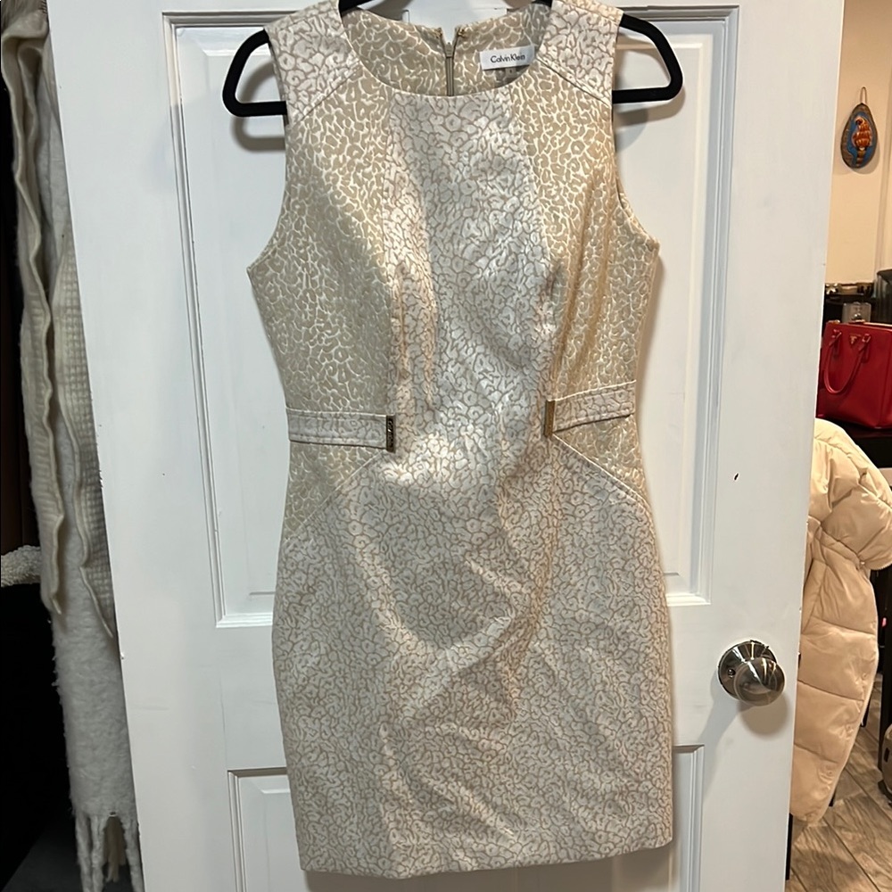 Calvin Klein Cream Ruched Sequin Sheath Cocktail Dress